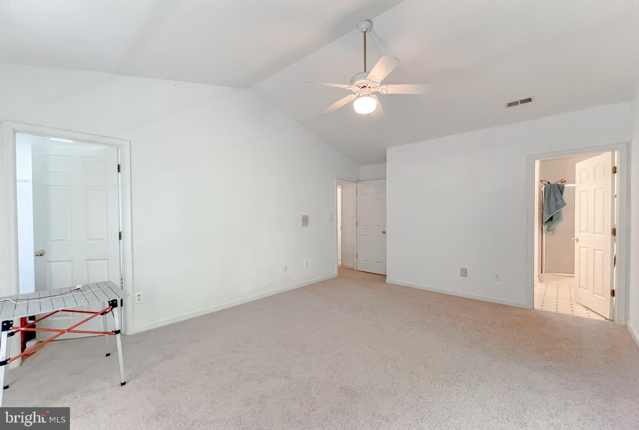 PINE LAKE - Residential