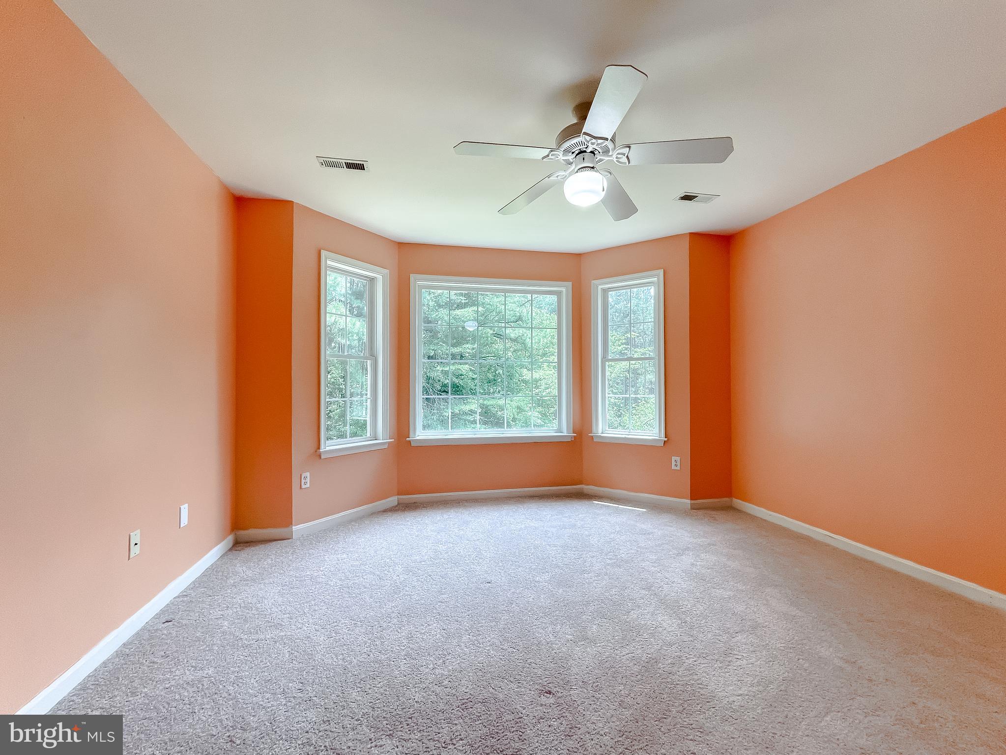 PINE LAKE - Residential