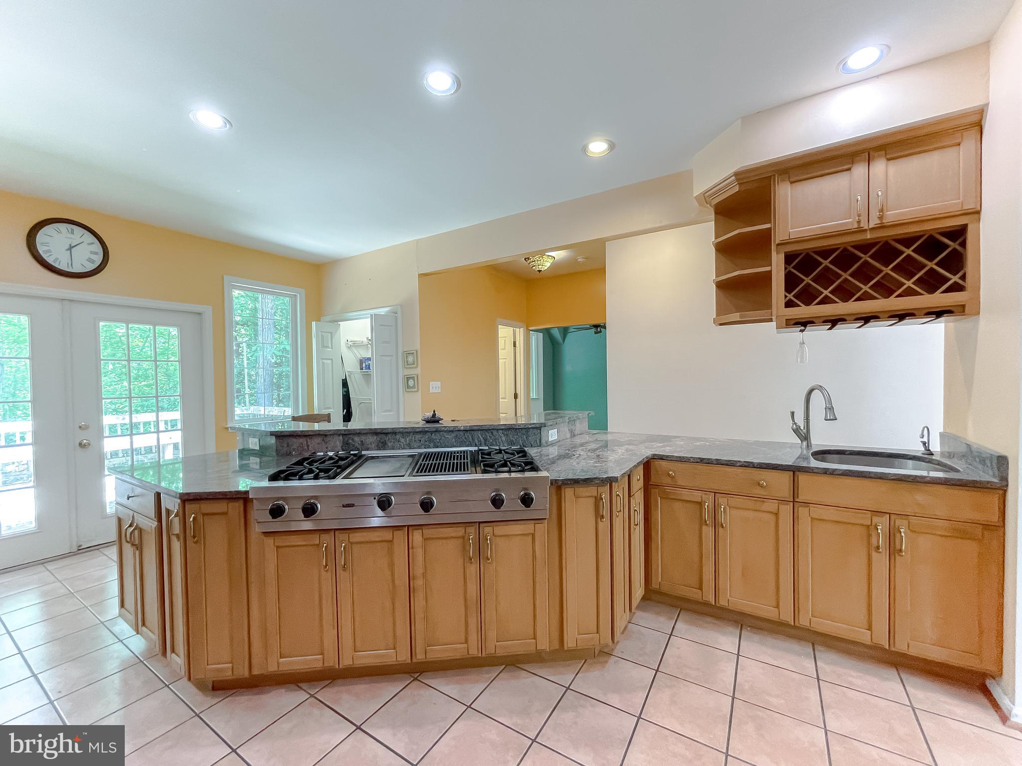 PINE LAKE - Residential