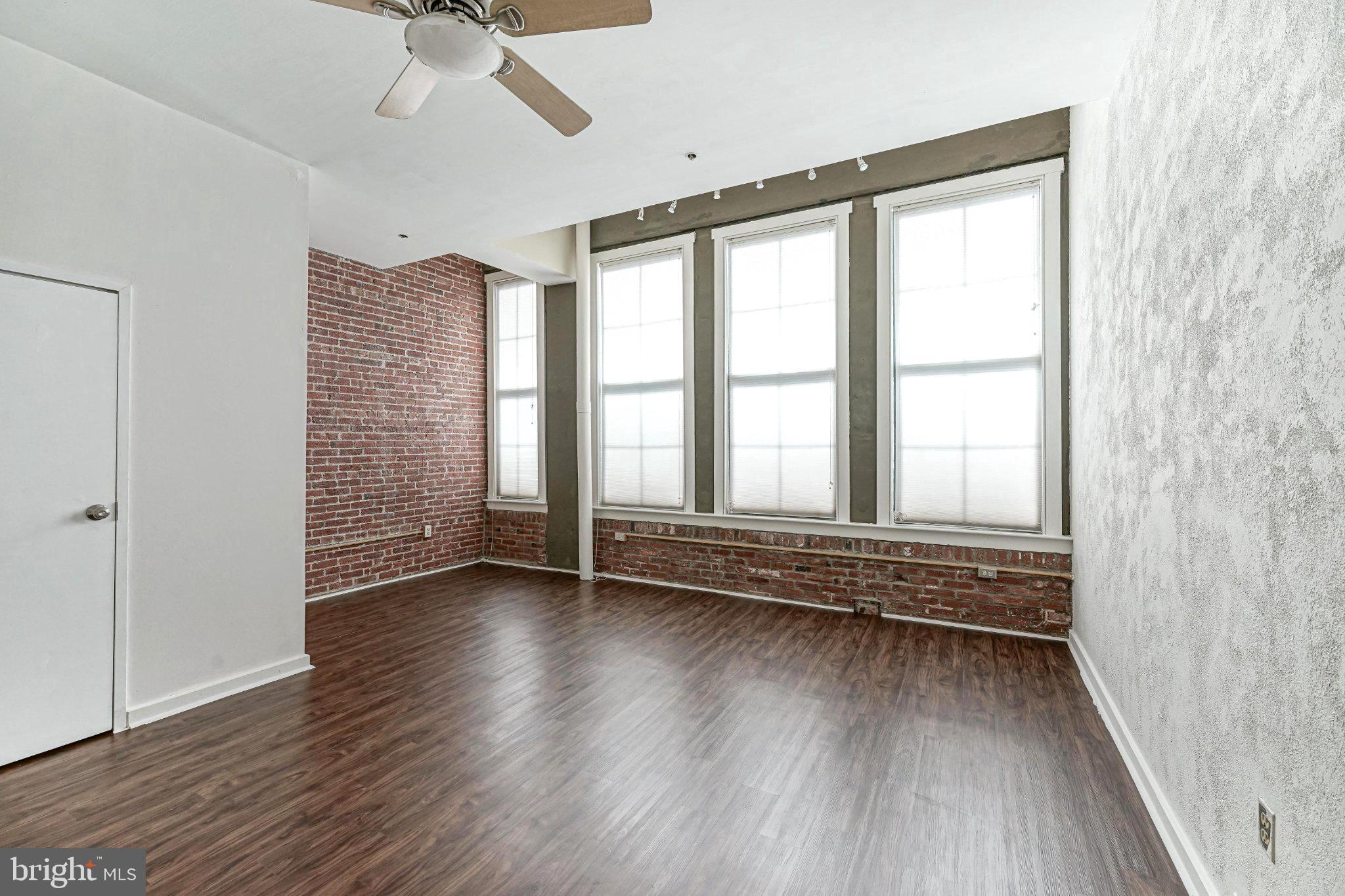 315 NEW STREET 604