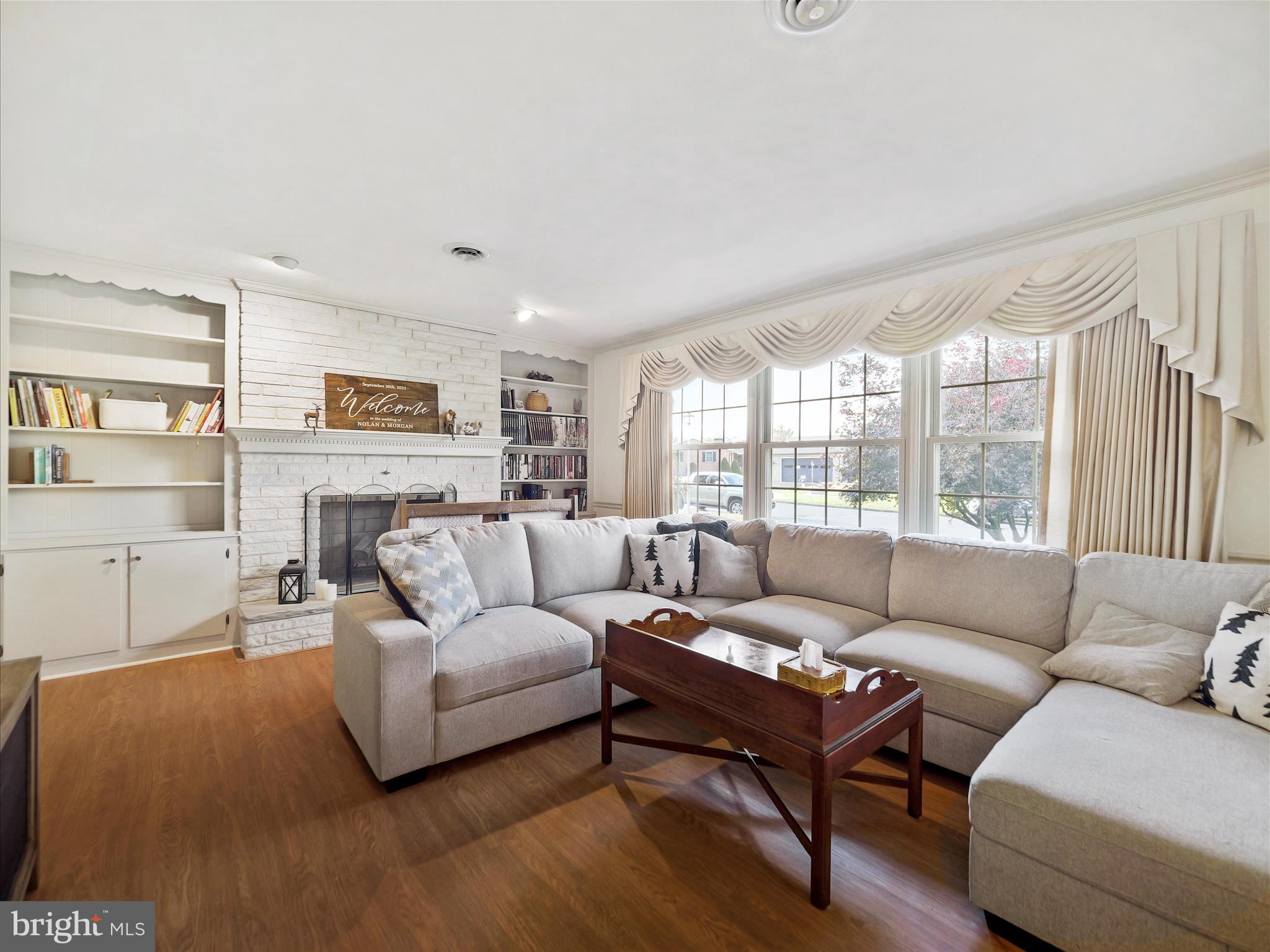 MOSS SPRING ESTATES - Residential Lease