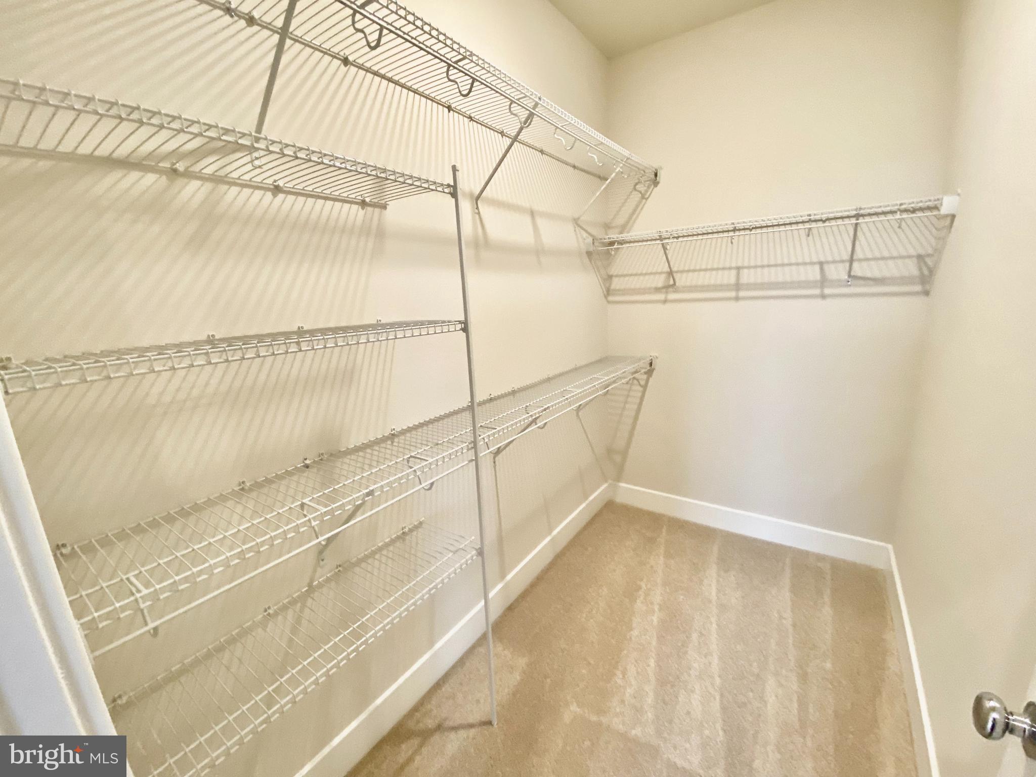 PLANTATION LAKES - Residential