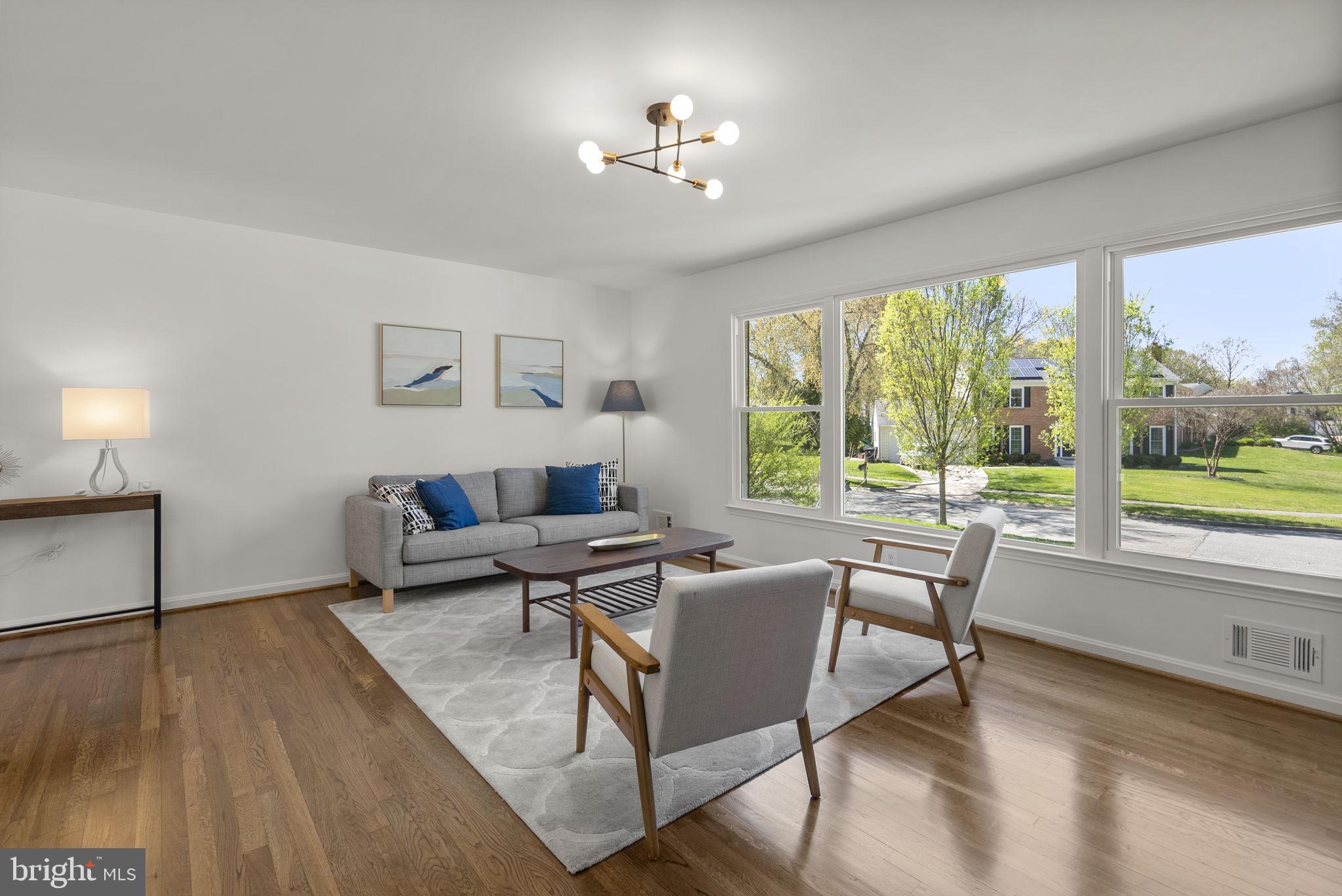 12500 PARKTON STREET