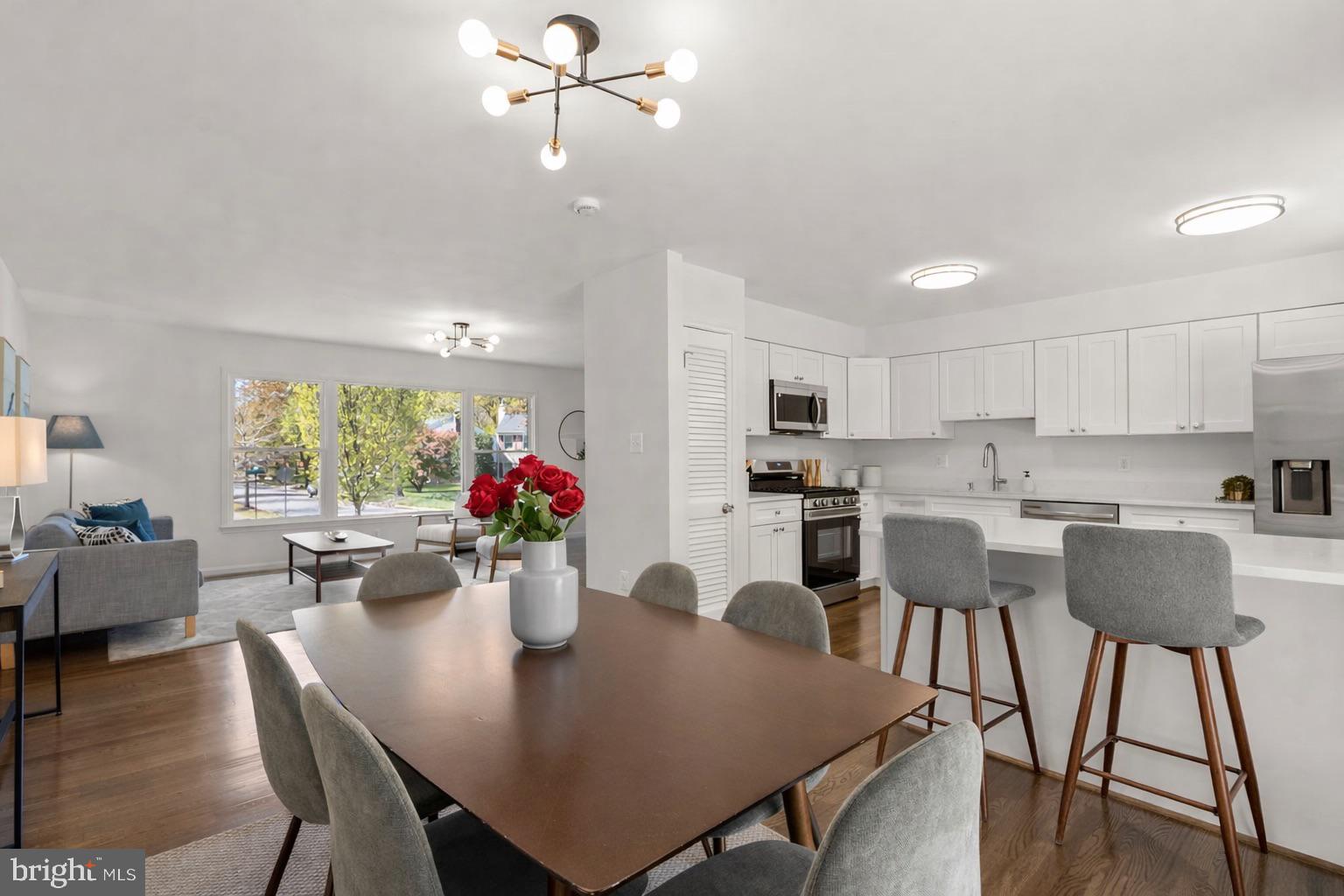 12500 PARKTON STREET