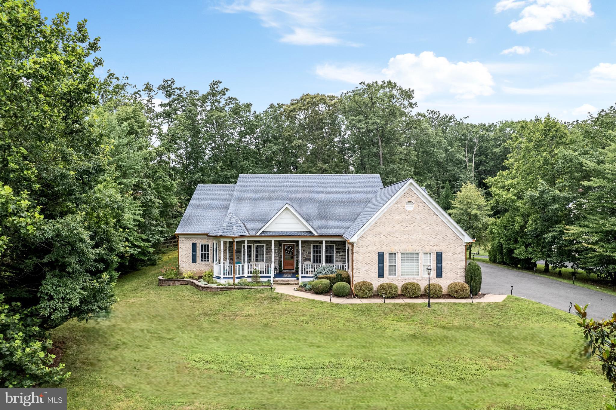 13448 CLASSIC OAKS COURT
