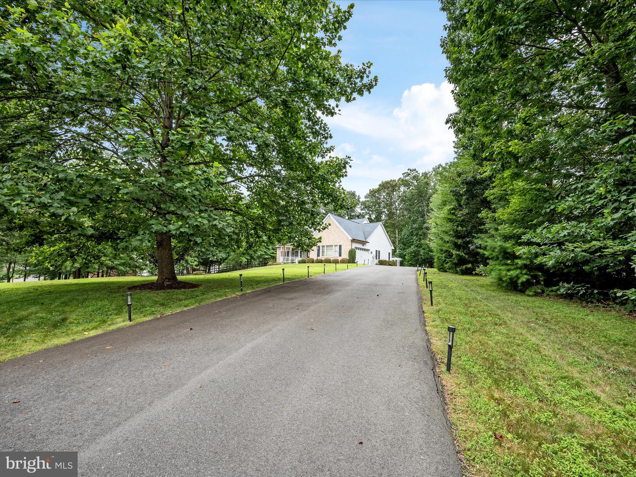 13448 CLASSIC OAKS COURT