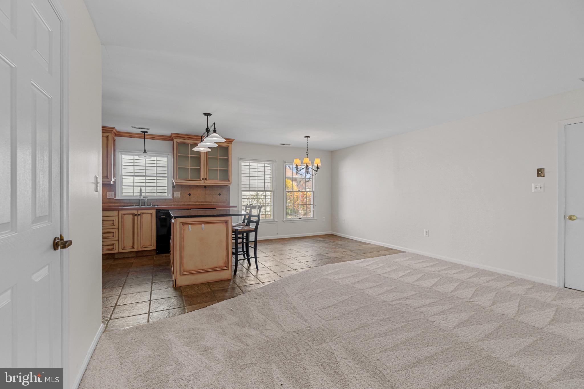 HERITAGE HARBOUR - Residential