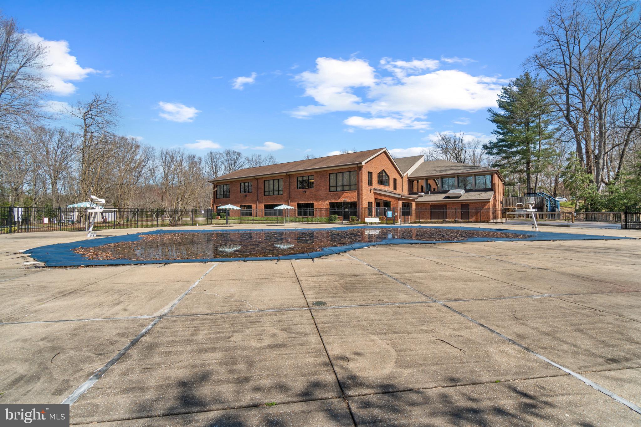 HERITAGE HARBOUR - Residential