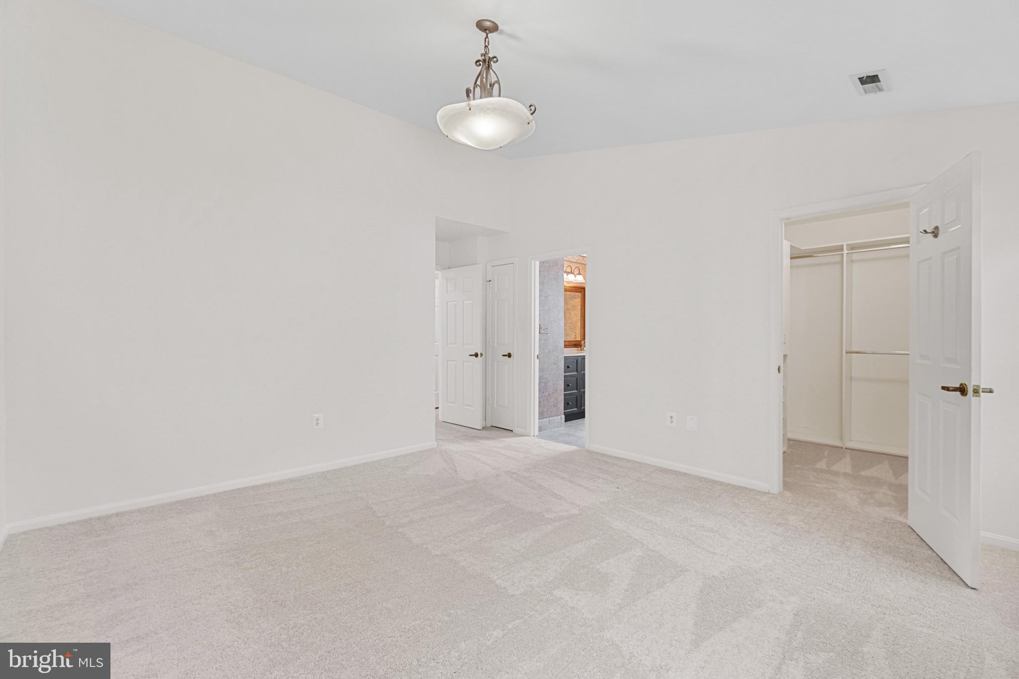 HERITAGE HARBOUR - Residential