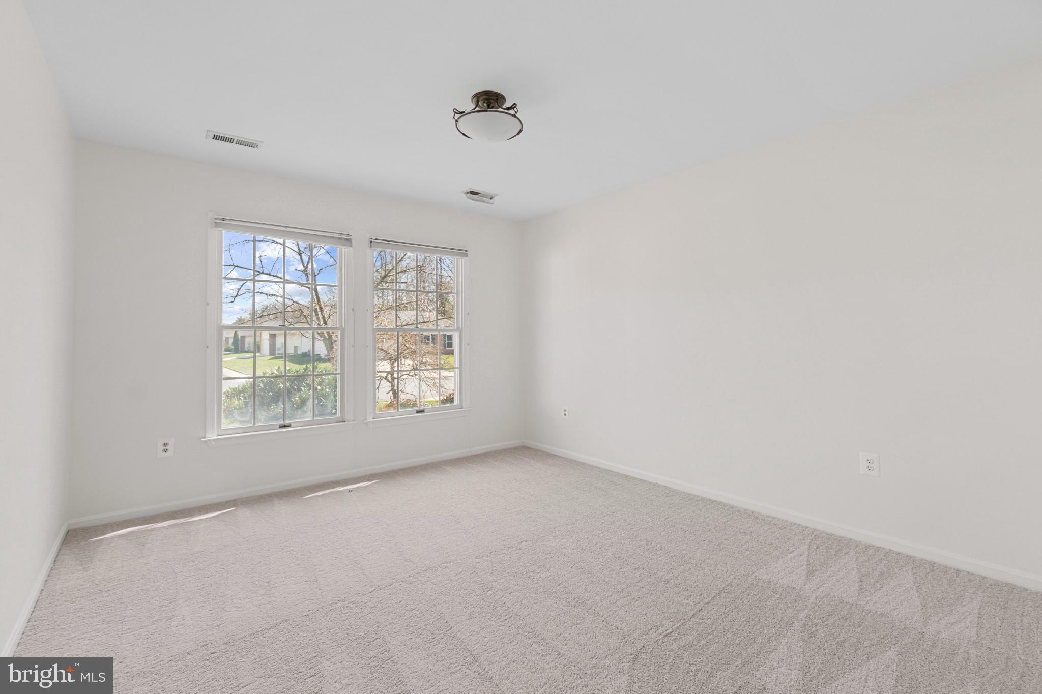 HERITAGE HARBOUR - Residential