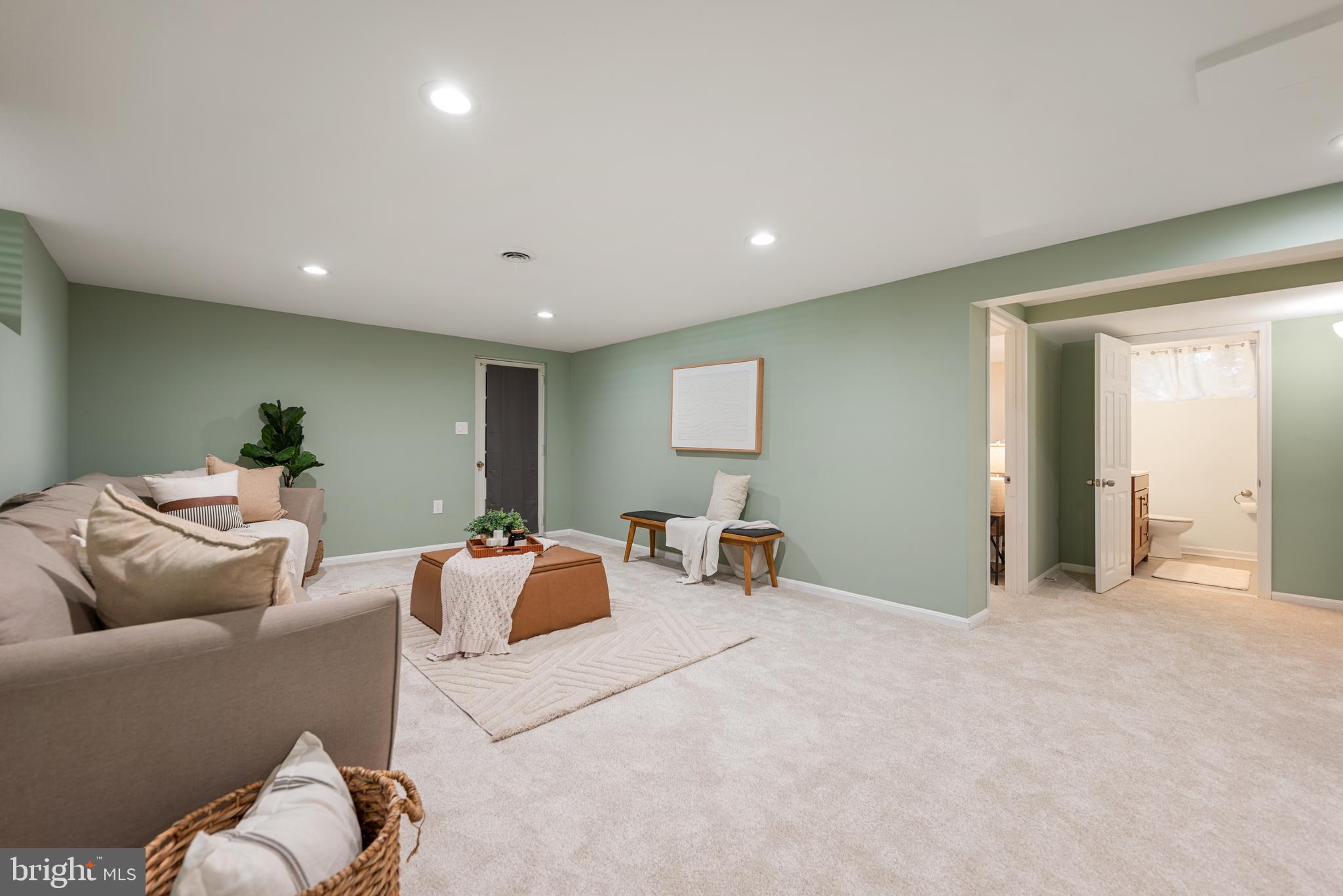 ANNAPOLIS - Residential