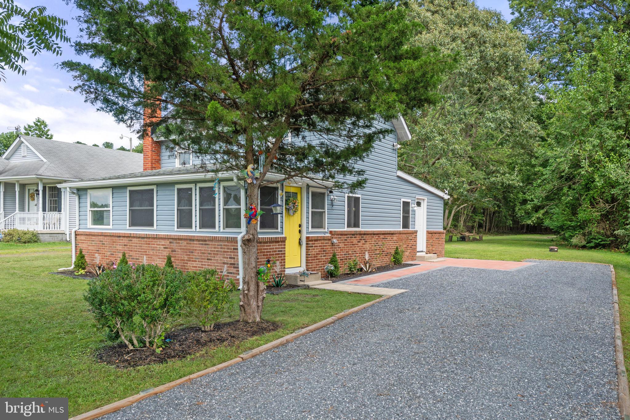 6815 BELLEVUE ROAD