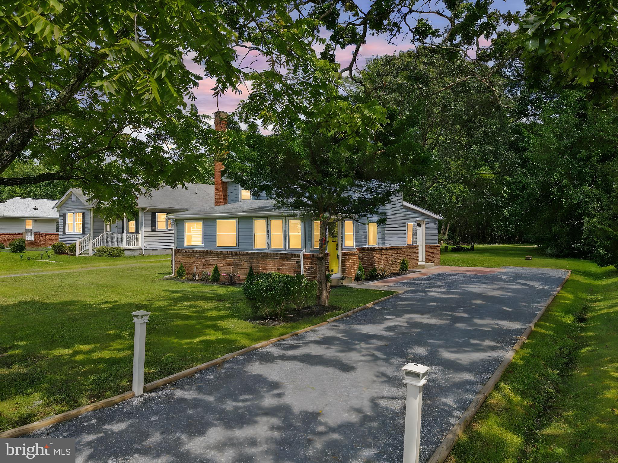 6815 BELLEVUE ROAD