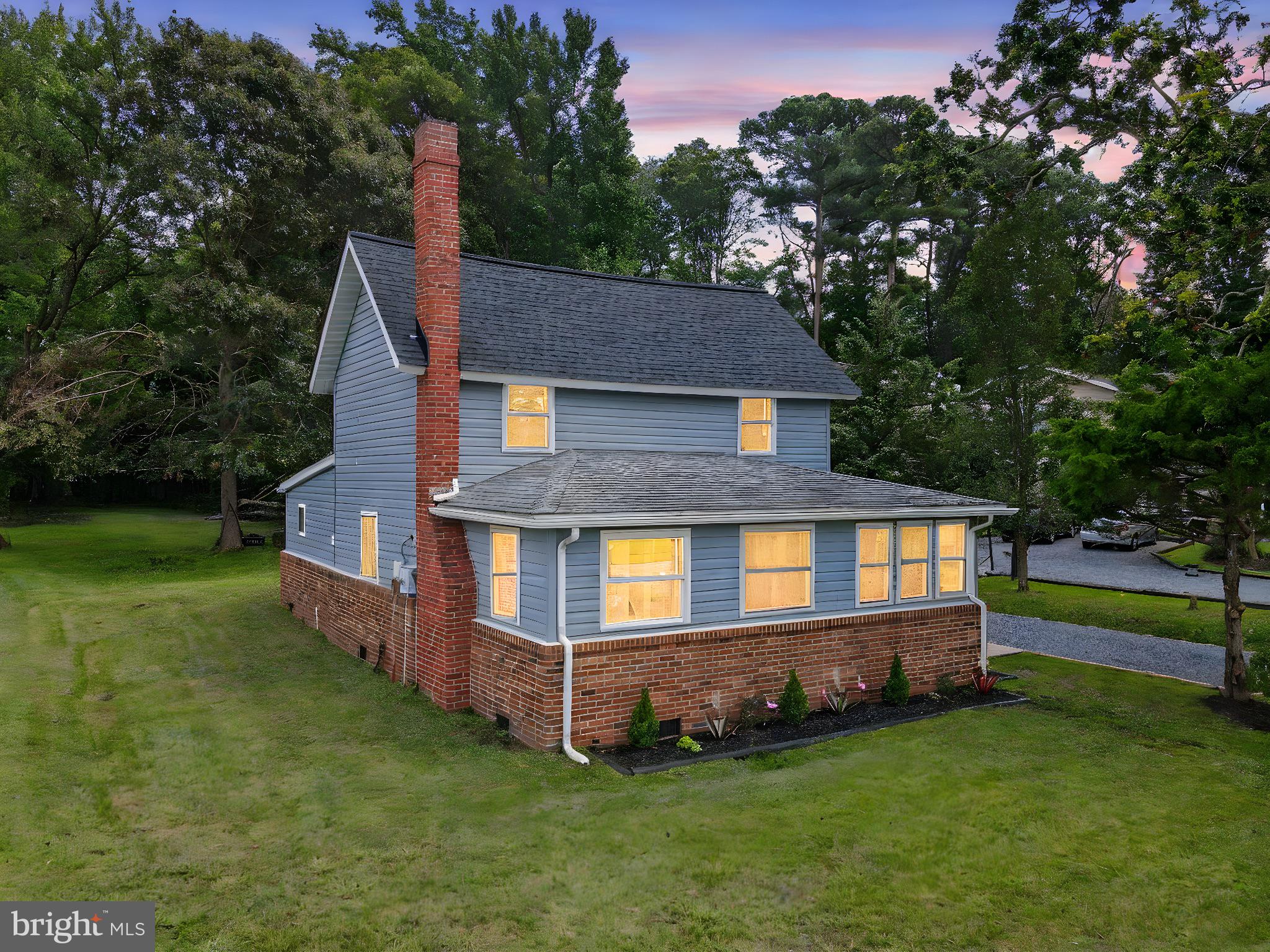 6815 BELLEVUE ROAD
