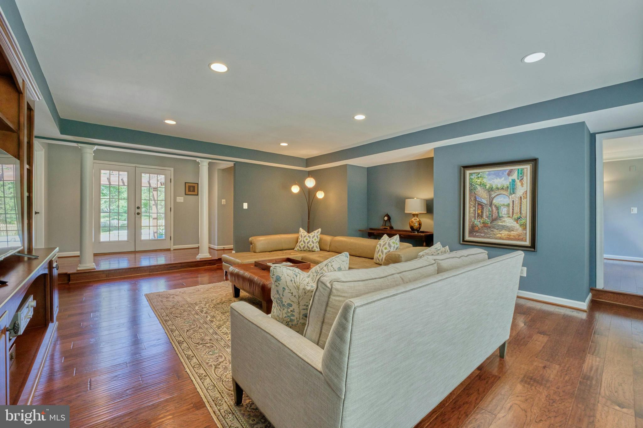 SENECA RIDGE - Residential