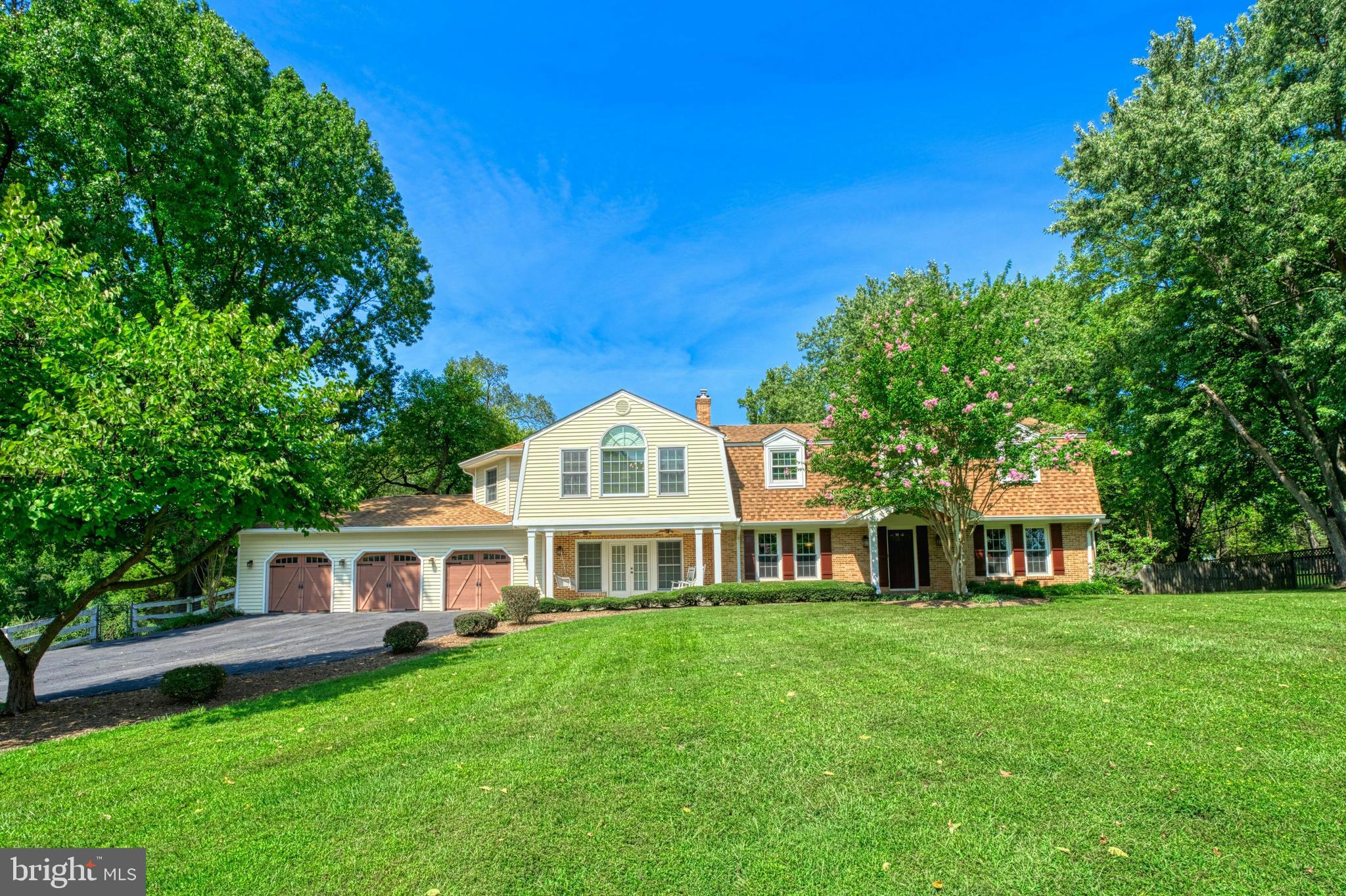 SENECA RIDGE - Residential