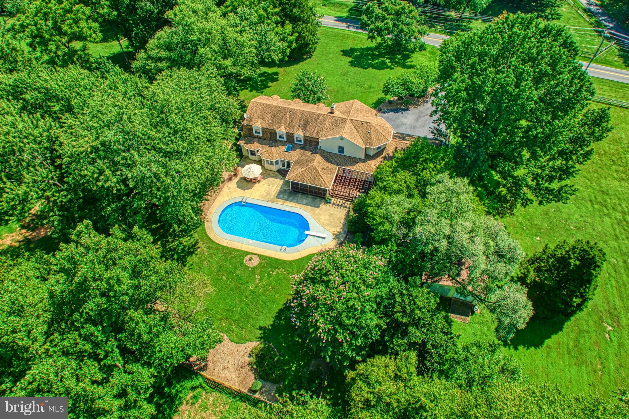 SENECA RIDGE - Residential