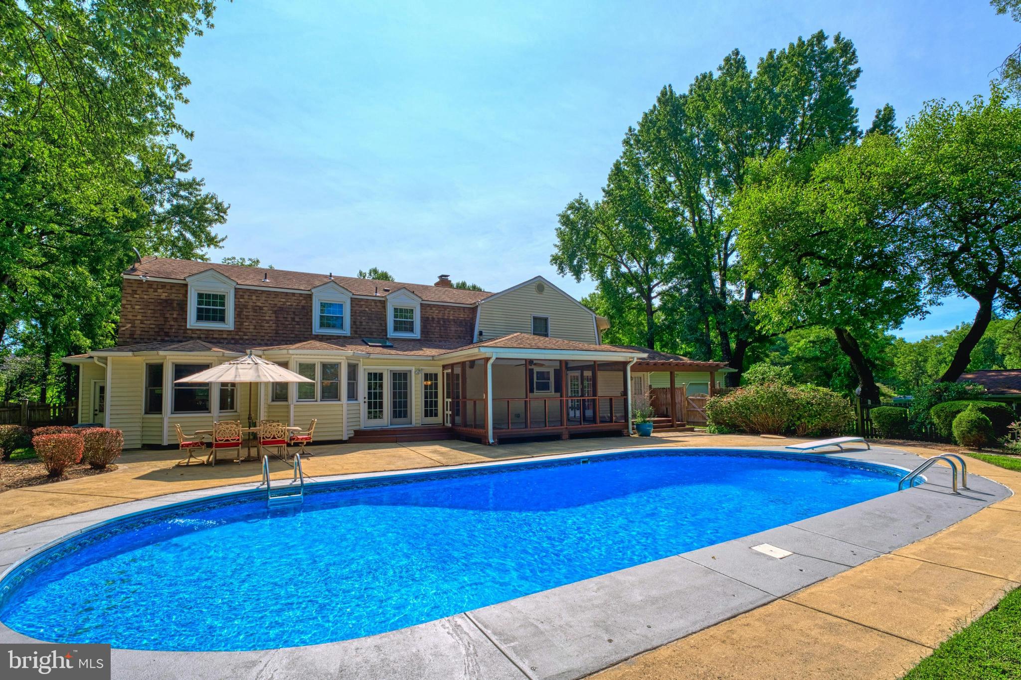 SENECA RIDGE - Residential