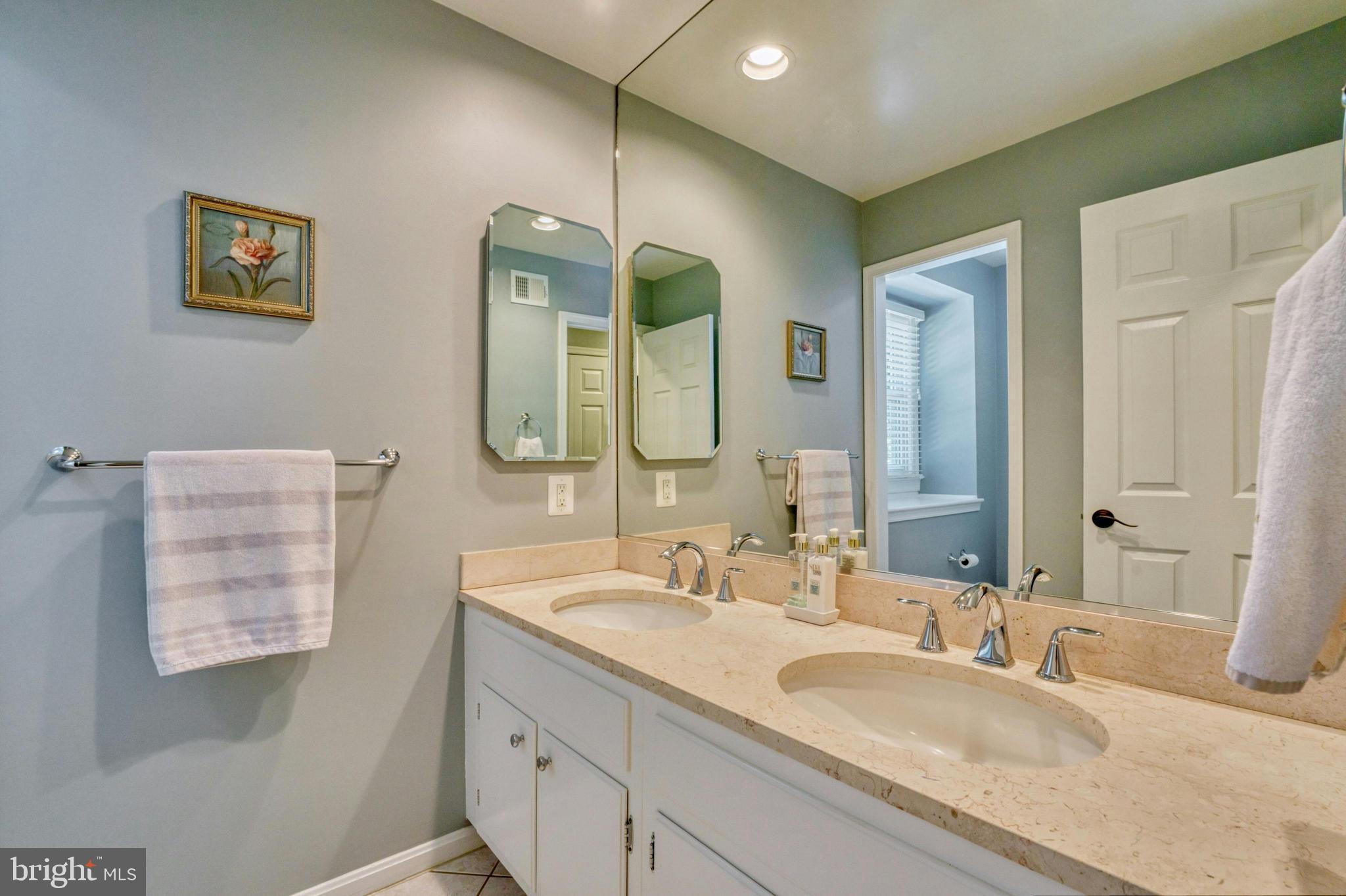 SENECA RIDGE - Residential