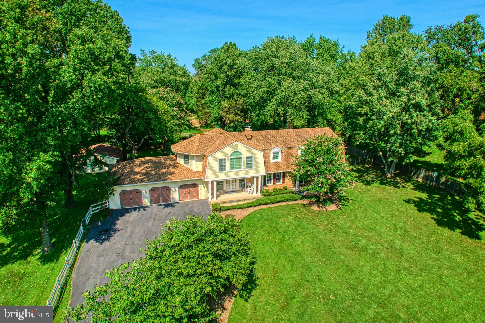 SENECA RIDGE - Residential