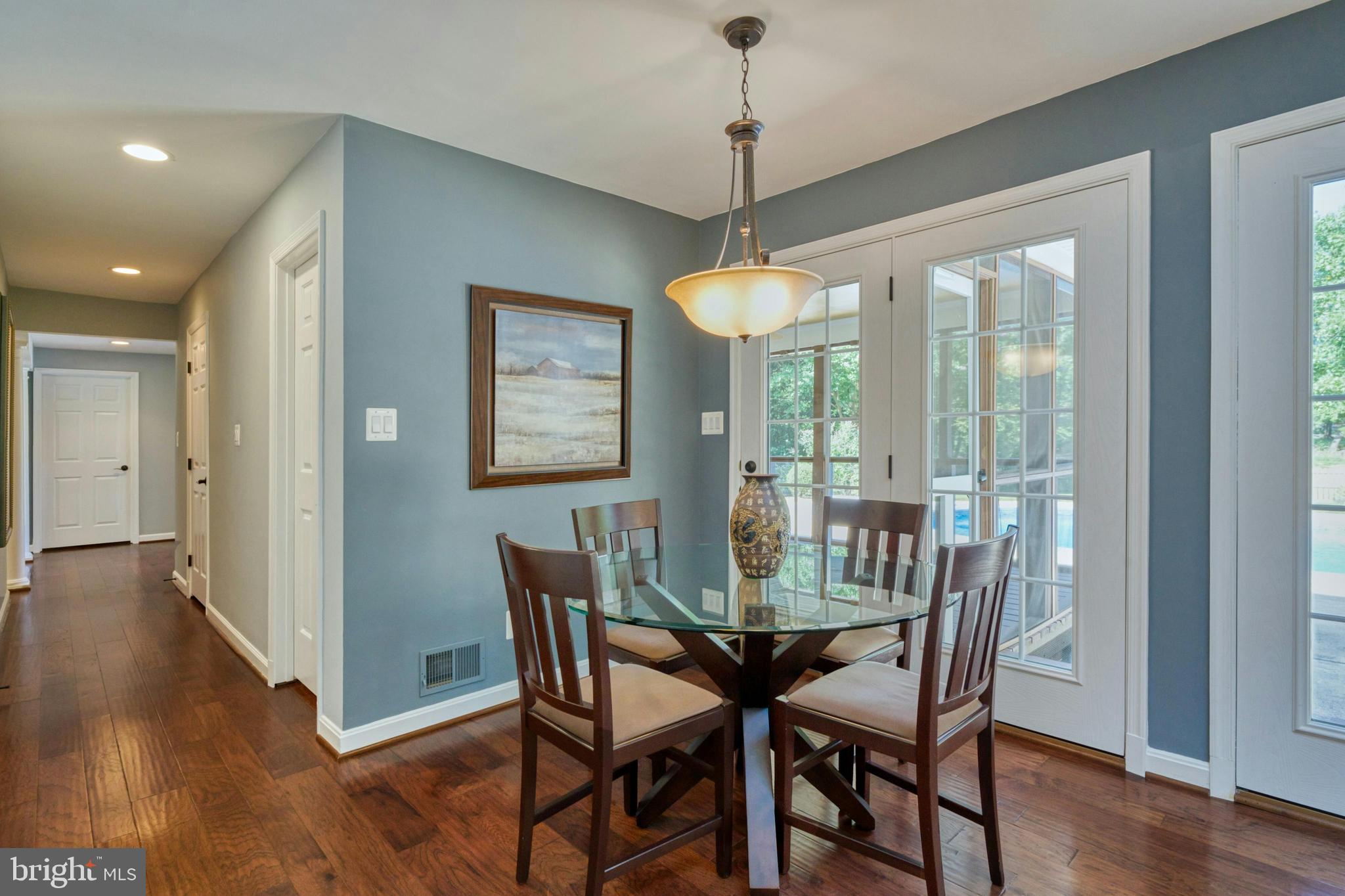 SENECA RIDGE - Residential