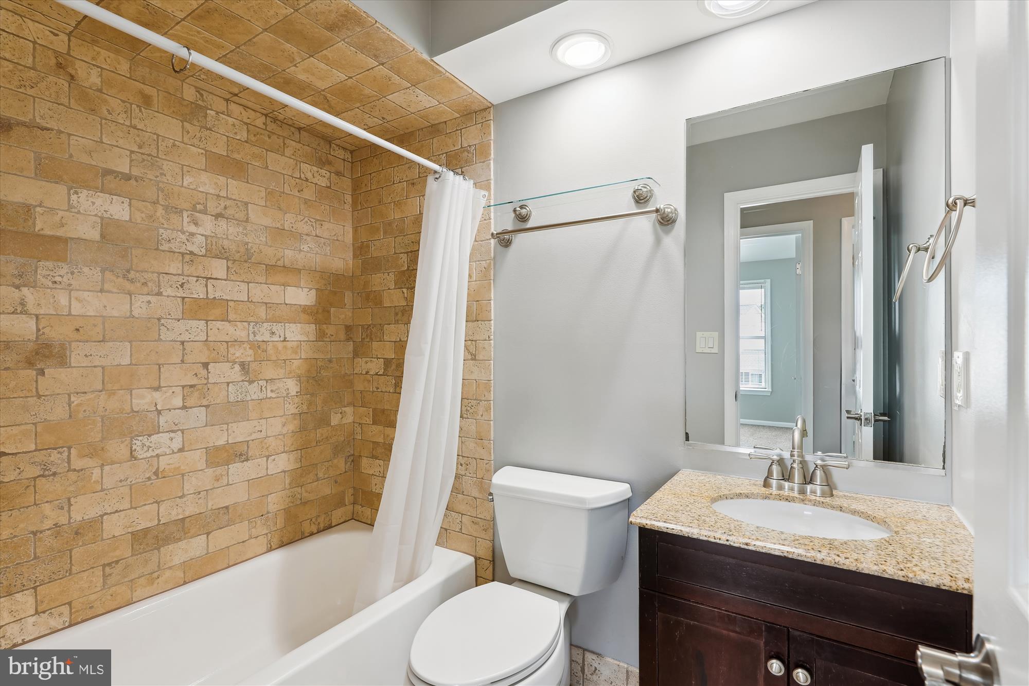 PINE WHIFF BEACH - Residential Lease