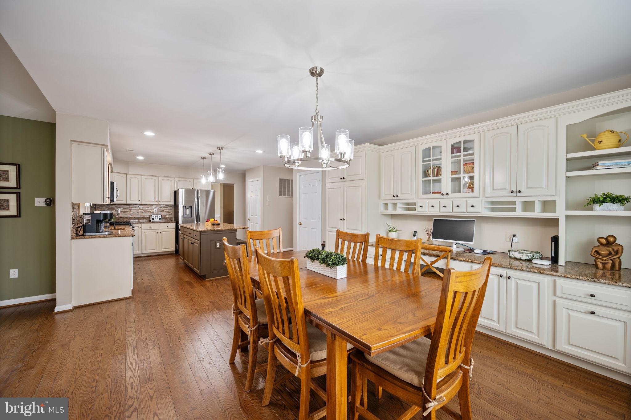 SUMMIT RIDGE - Residential