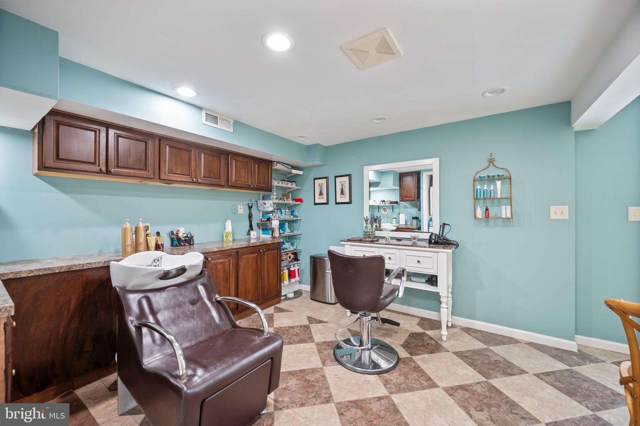 SUMMIT RIDGE - Residential