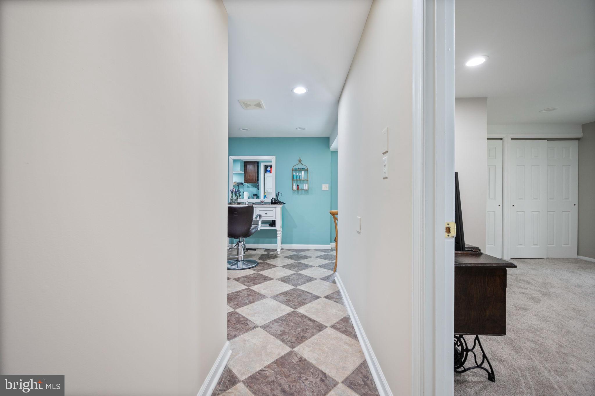 SUMMIT RIDGE - Residential