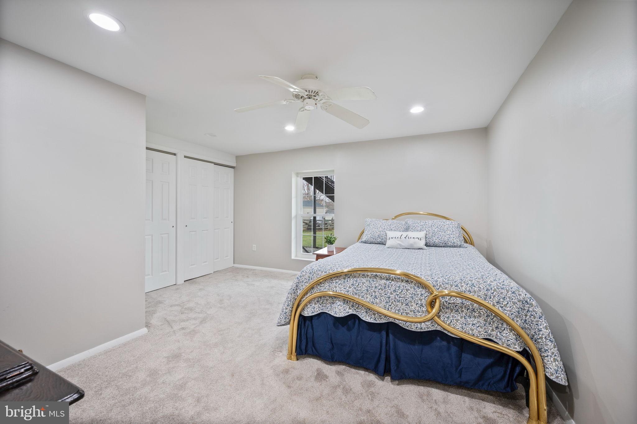 SUMMIT RIDGE - Residential