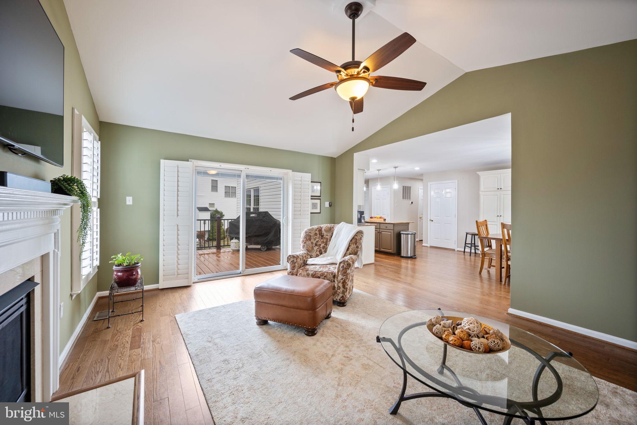 SUMMIT RIDGE - Residential