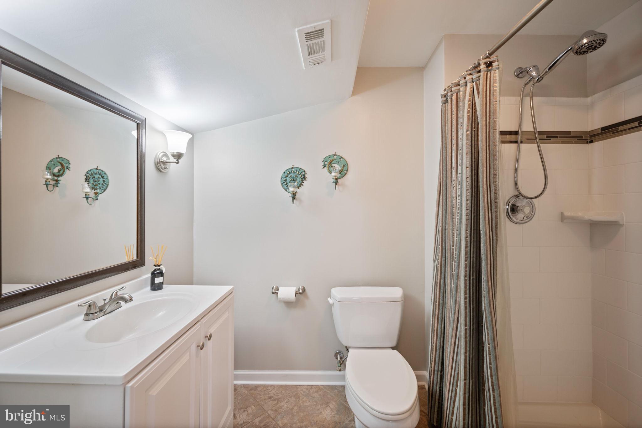 SUMMIT RIDGE - Residential