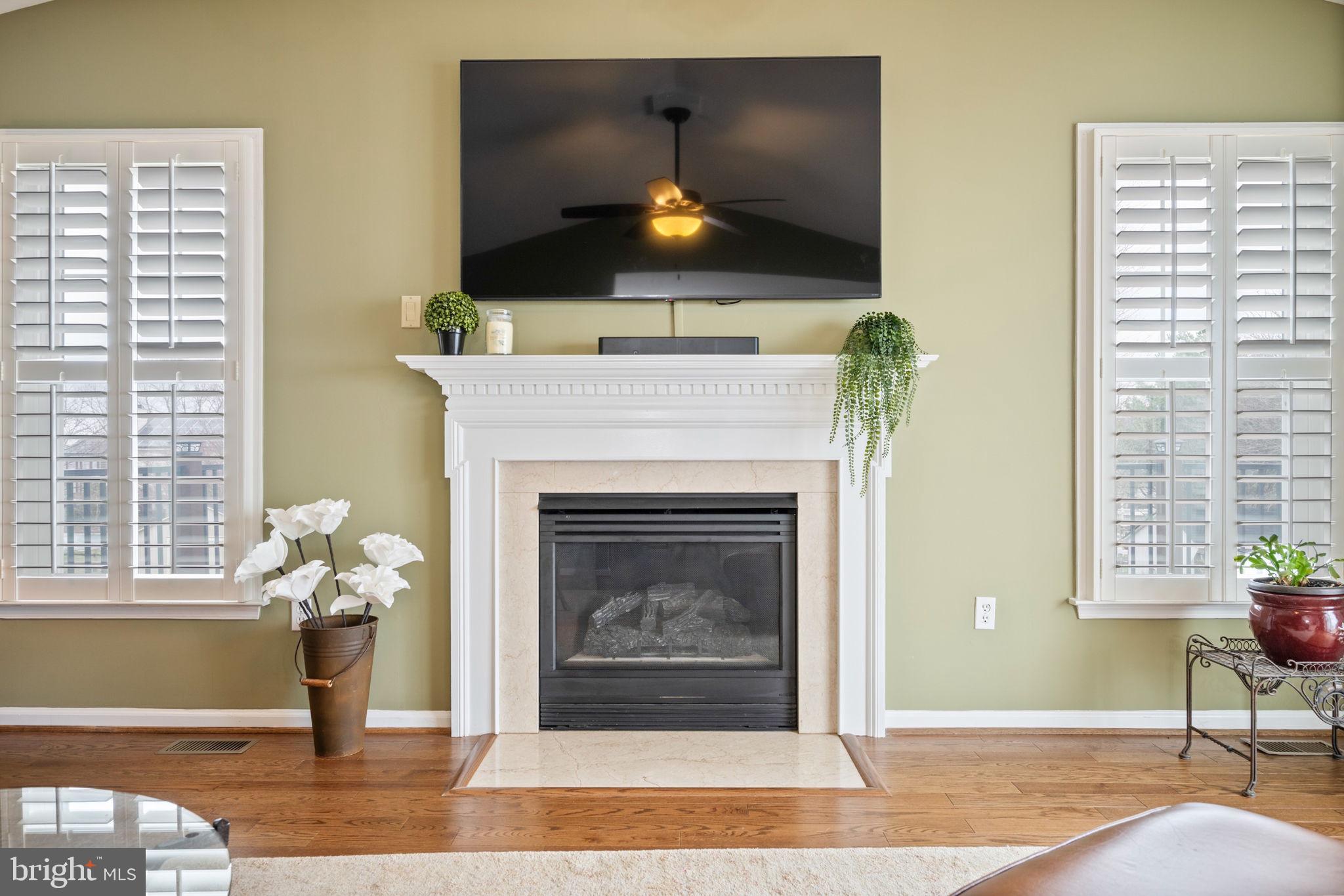 SUMMIT RIDGE - Residential