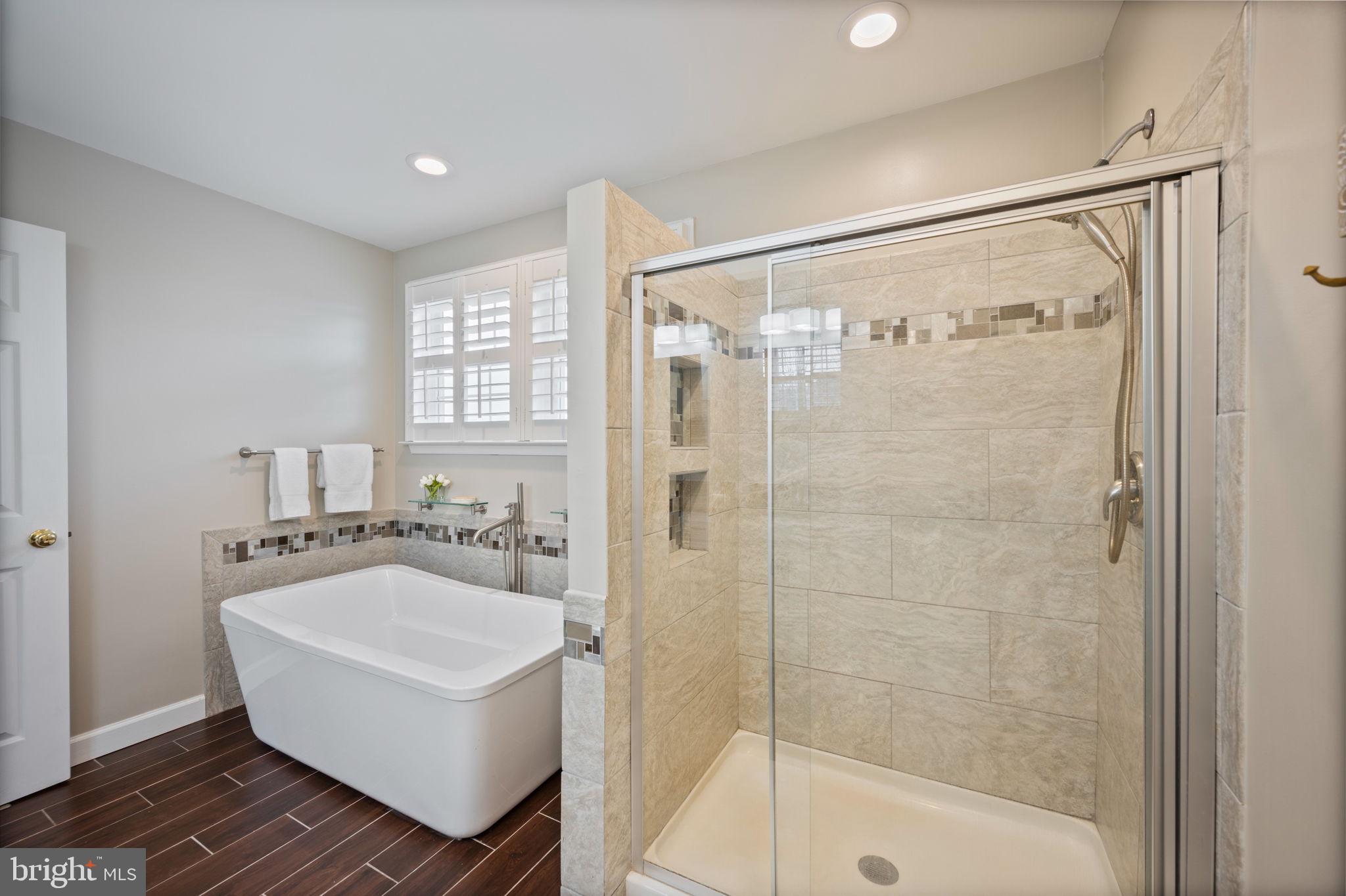 SUMMIT RIDGE - Residential