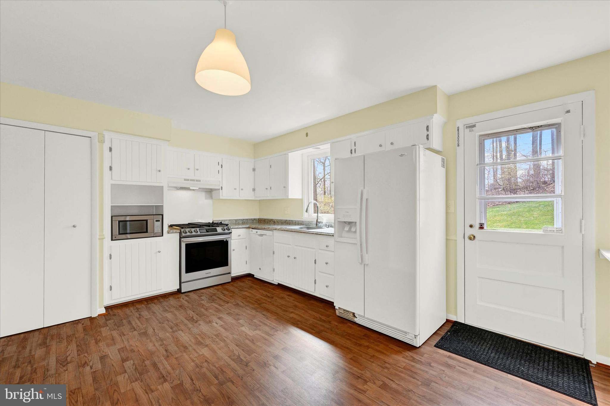 VALLEY WOOD - Residential