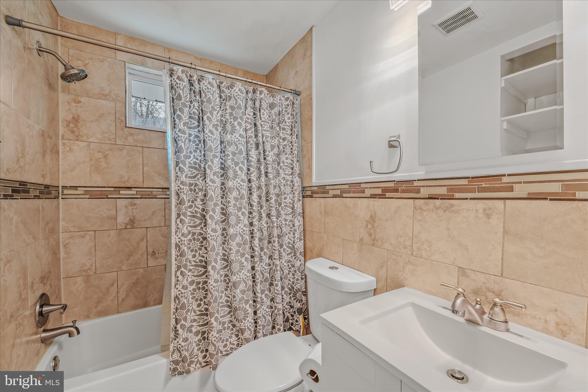 SHANNONDALE - Residential