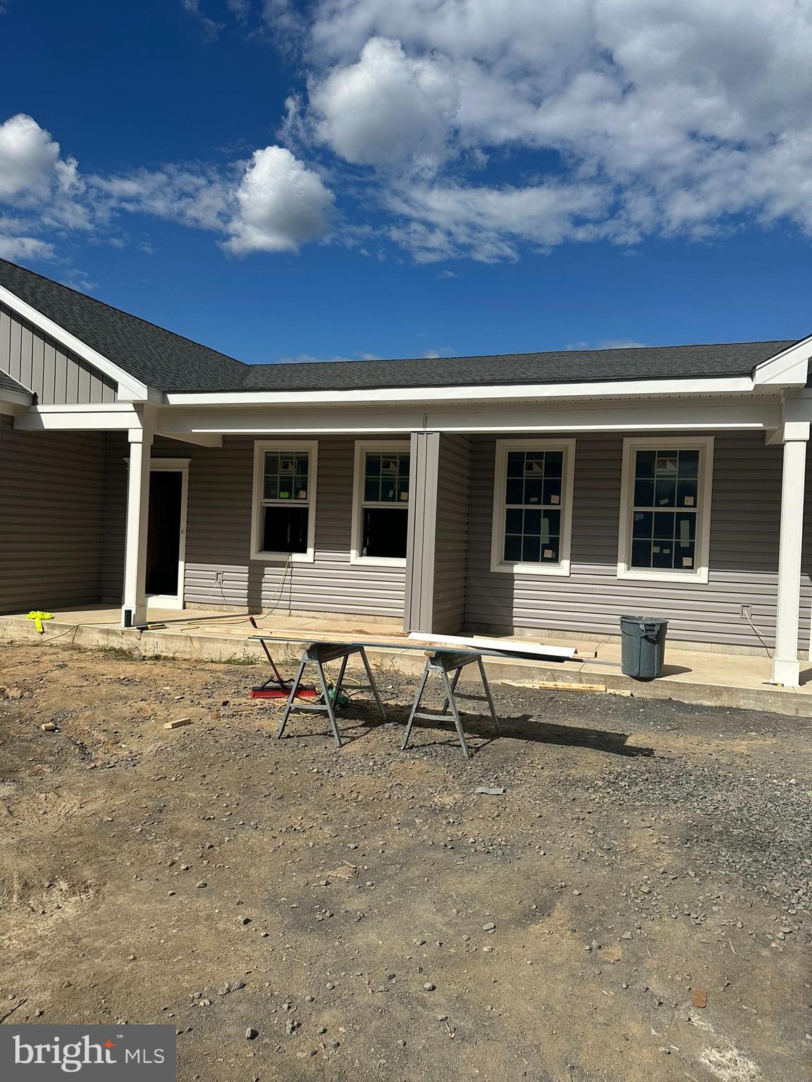 CARRIAGE HILL - Residential