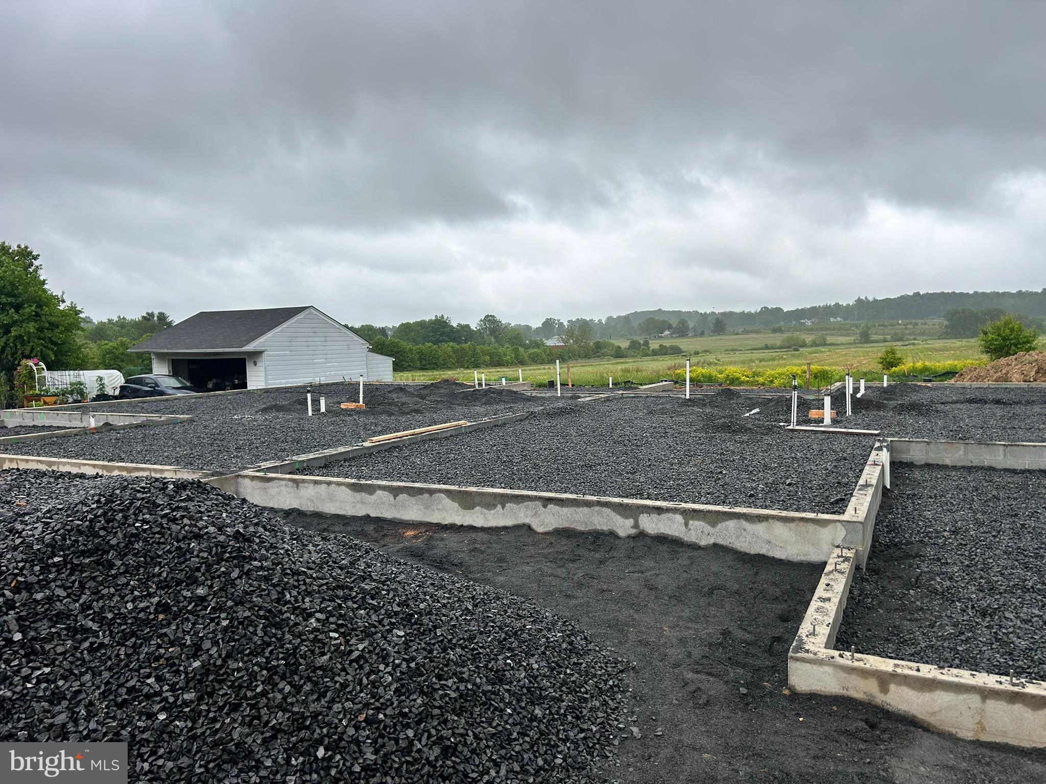 CARRIAGE HILL - Residential