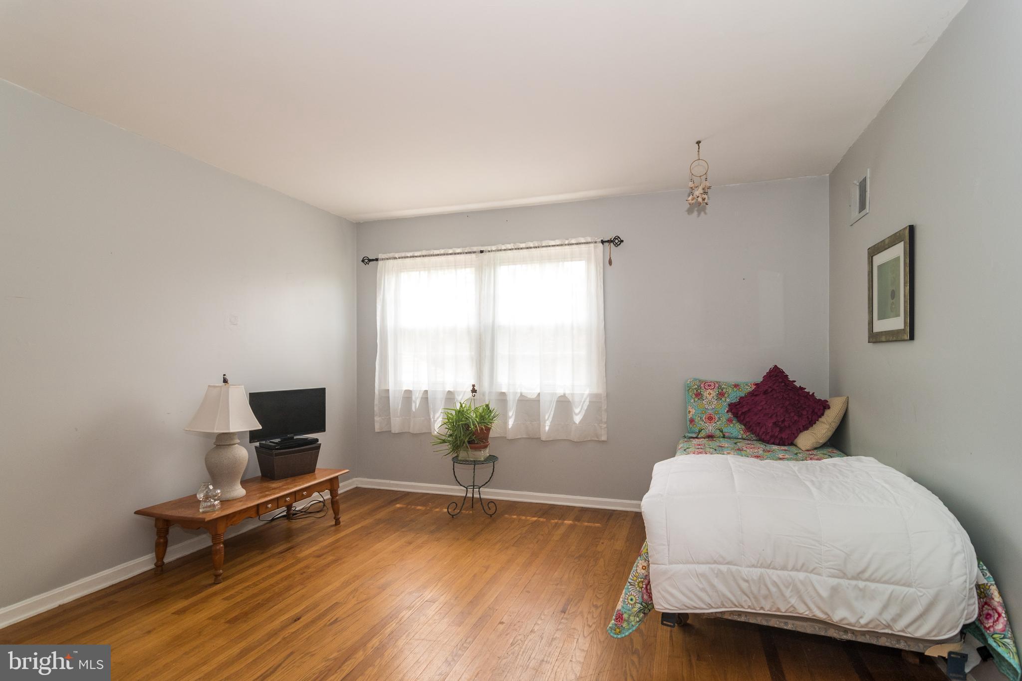 NORRITON WOODS - Residential