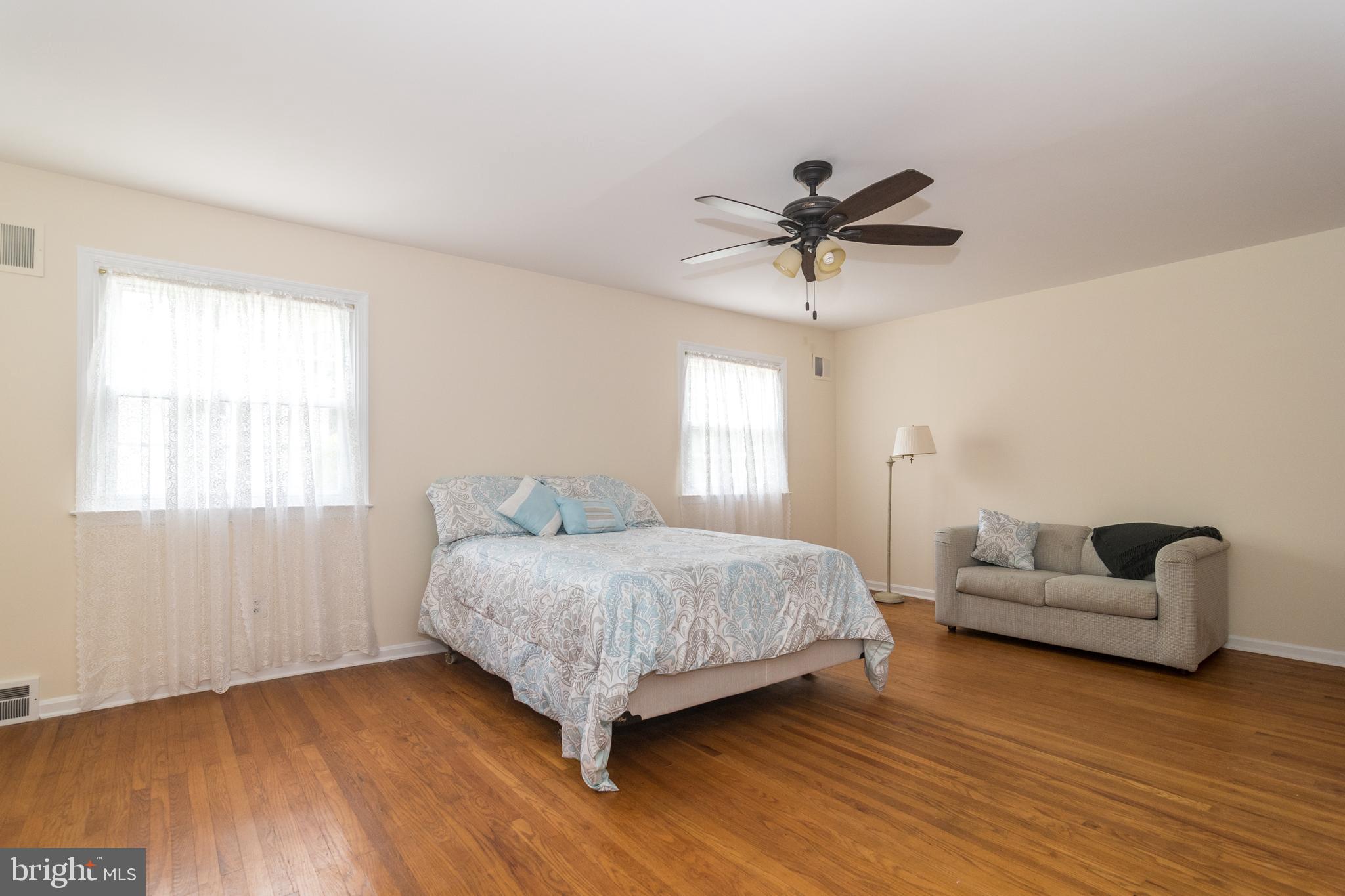 NORRITON WOODS - Residential