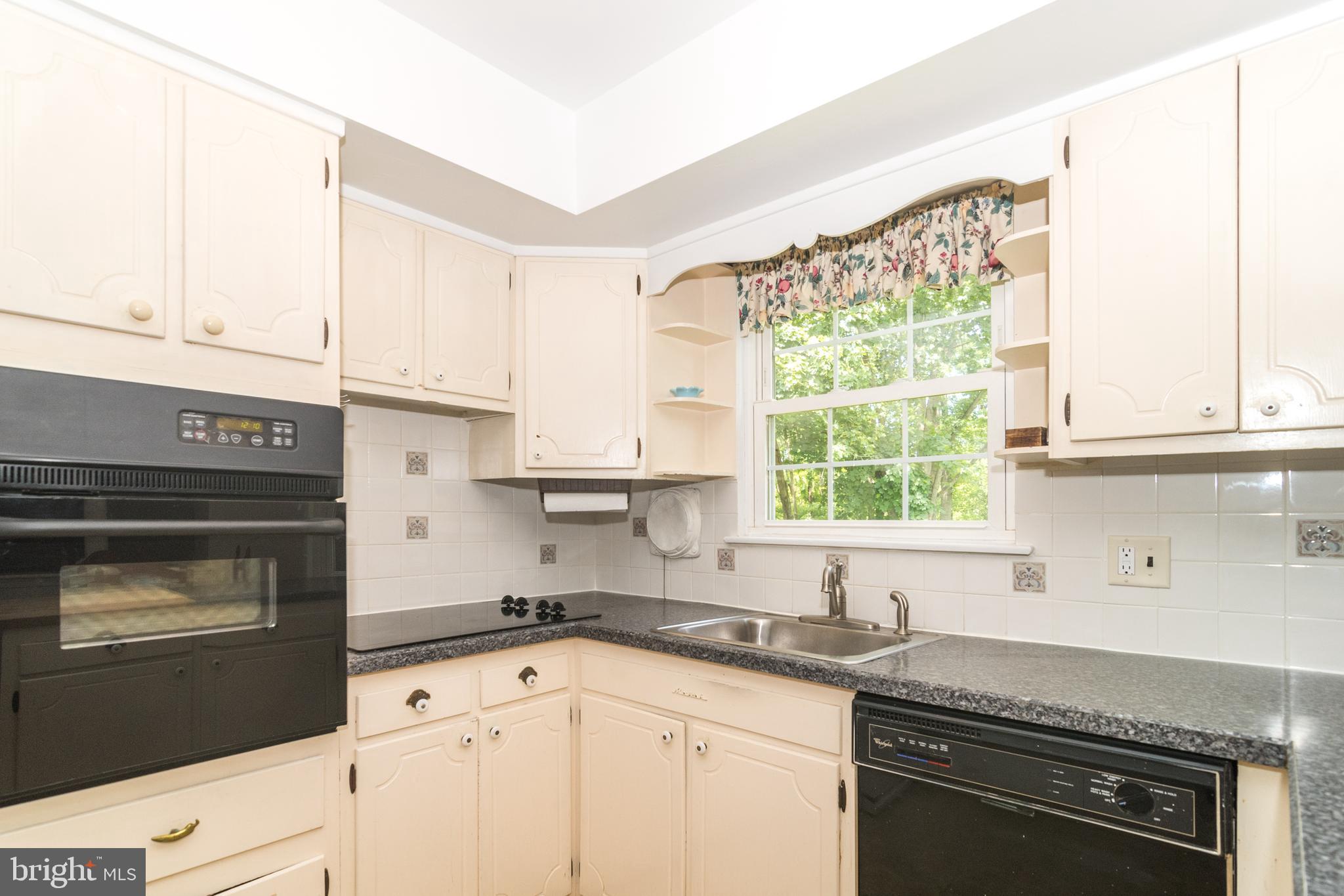 NORRITON WOODS - Residential