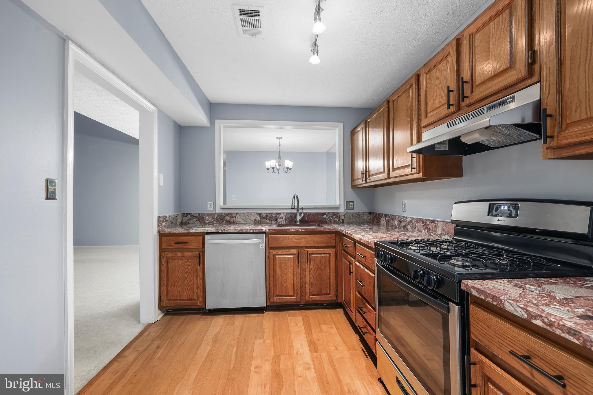 7620 WILLOW POINT DRIVE 7620