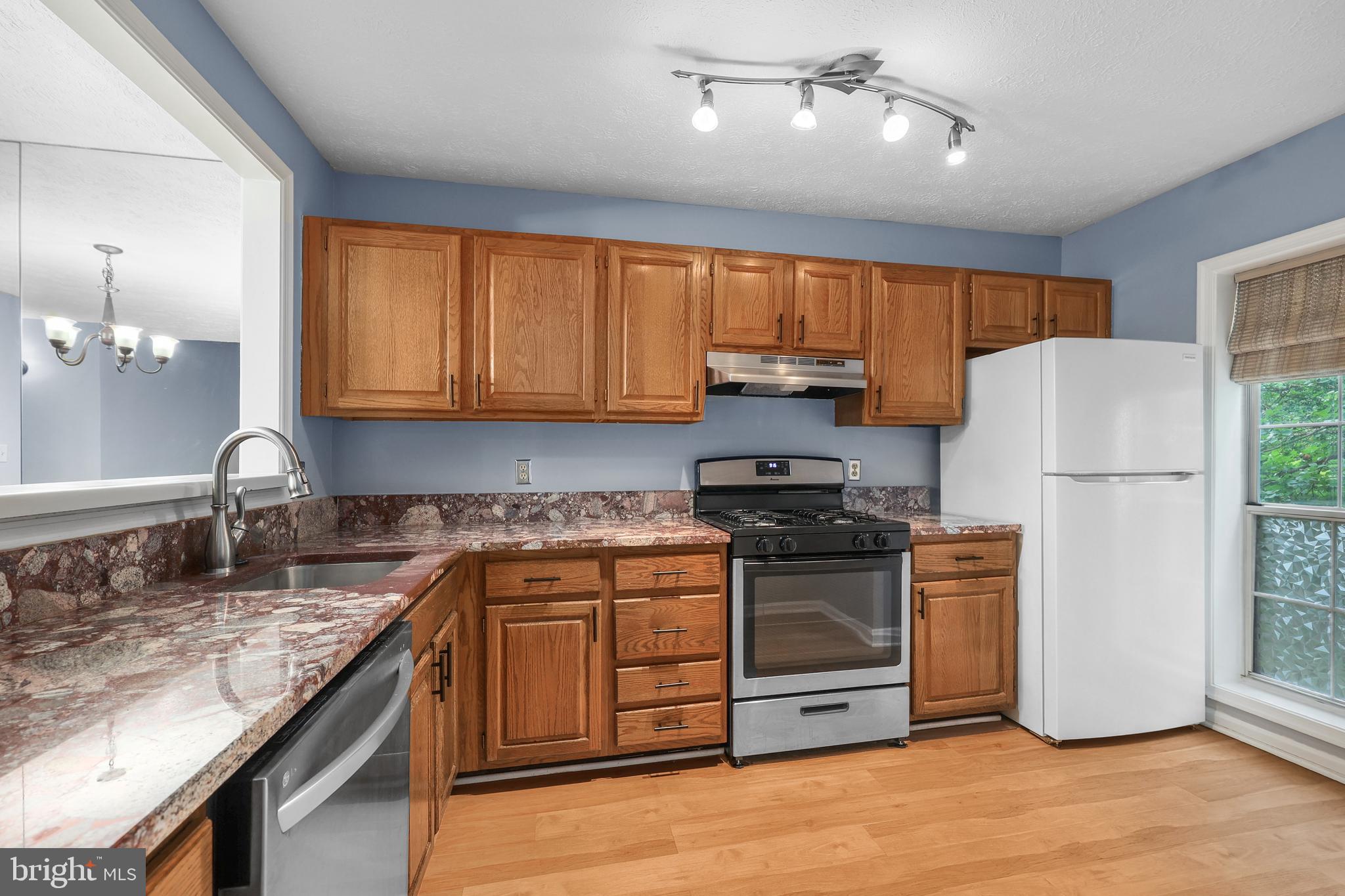 7620 WILLOW POINT DRIVE 7620