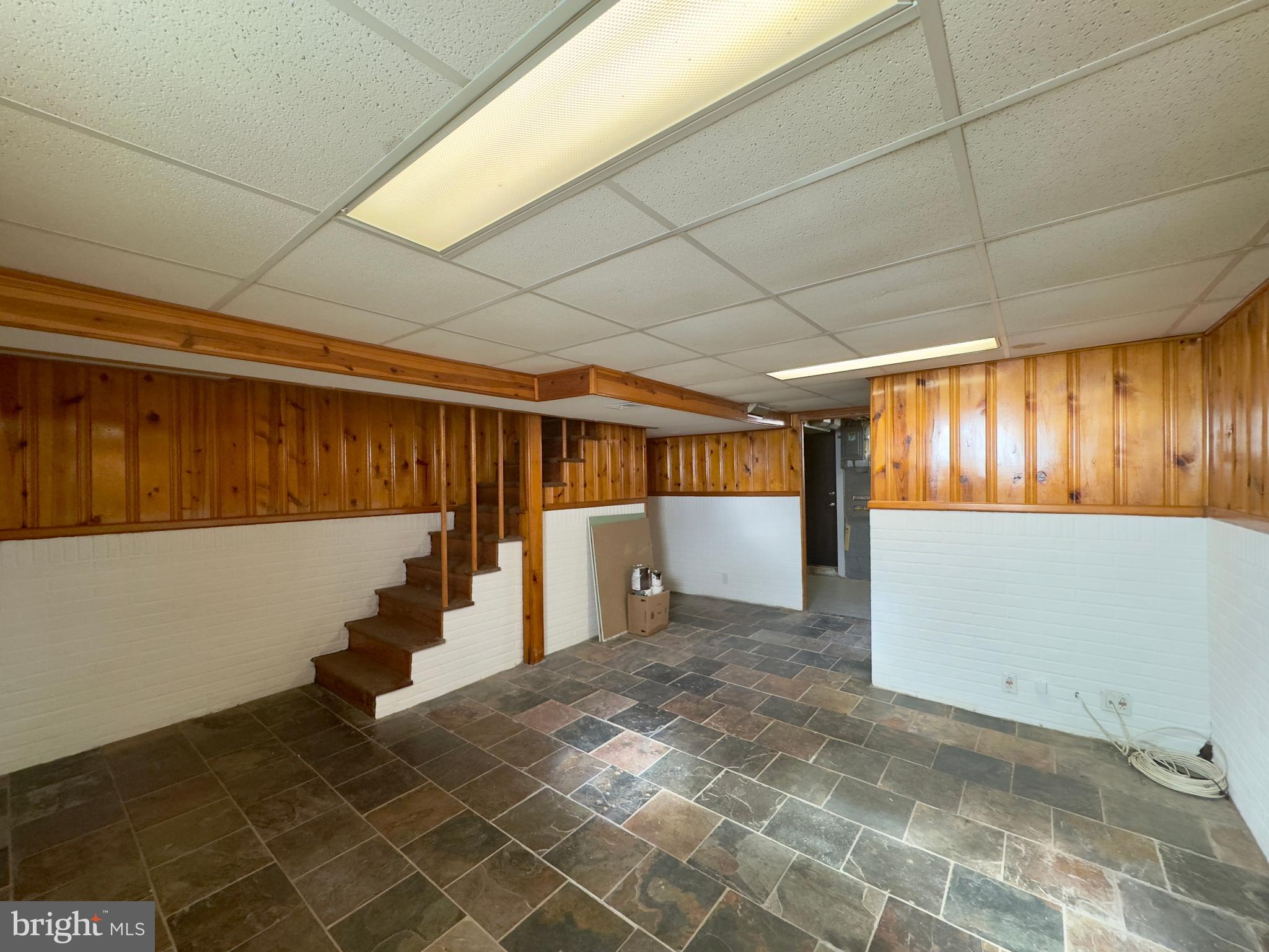 DUNDALK - Residential Lease