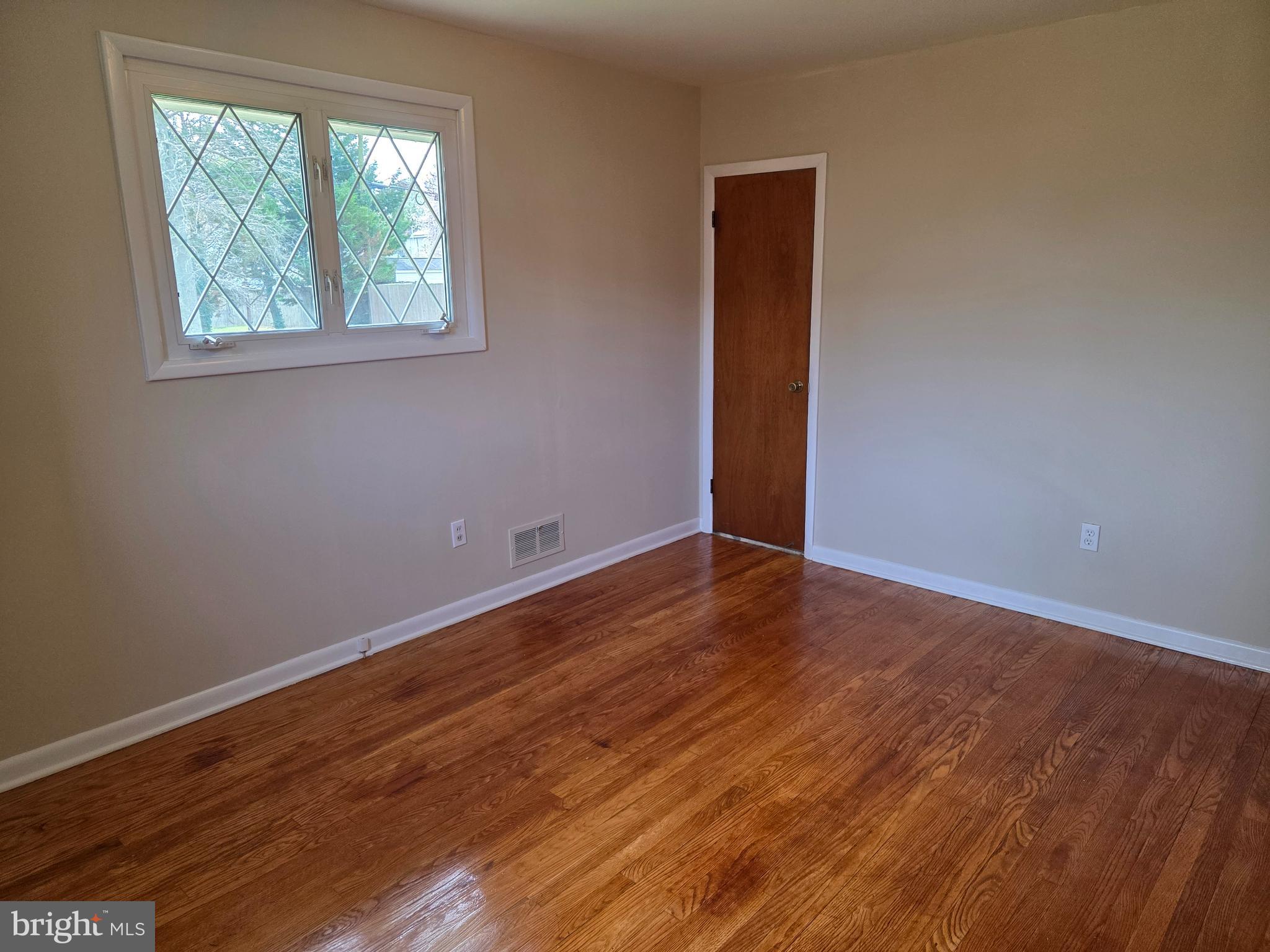 FAIRMONT - Residential