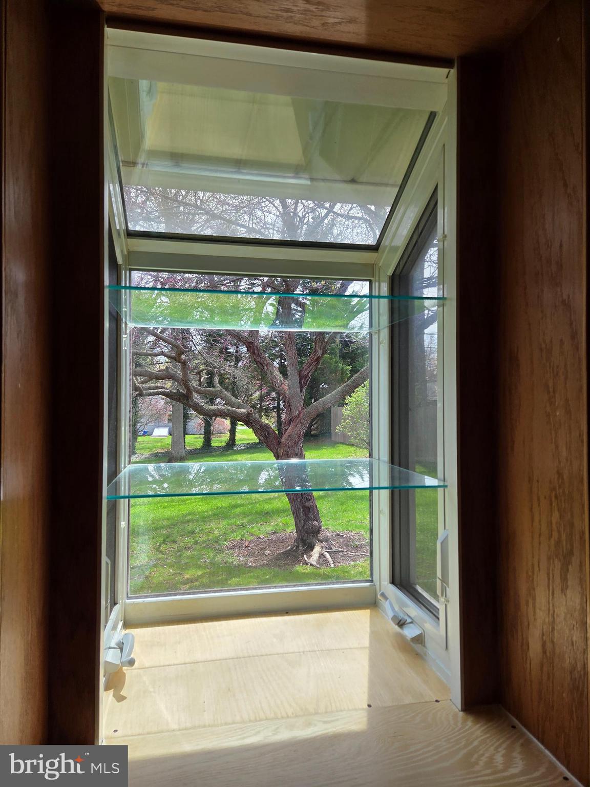 FAIRMONT - Residential