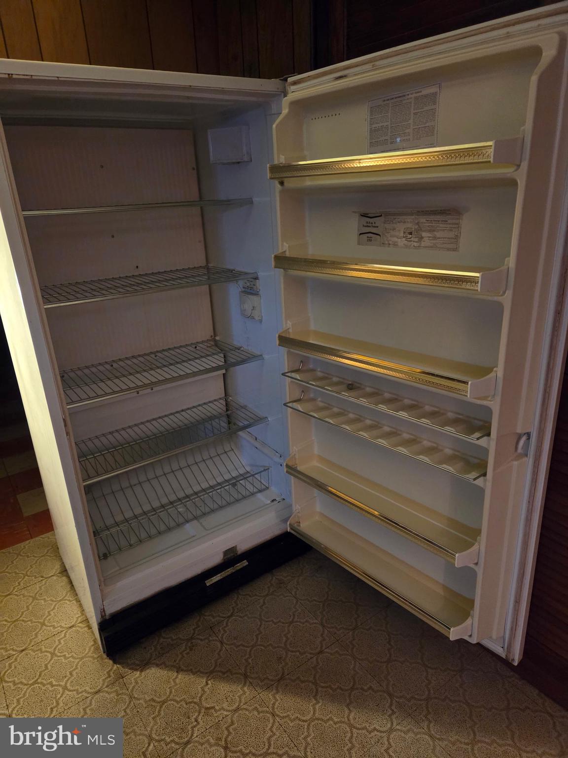 FAIRMONT - Residential