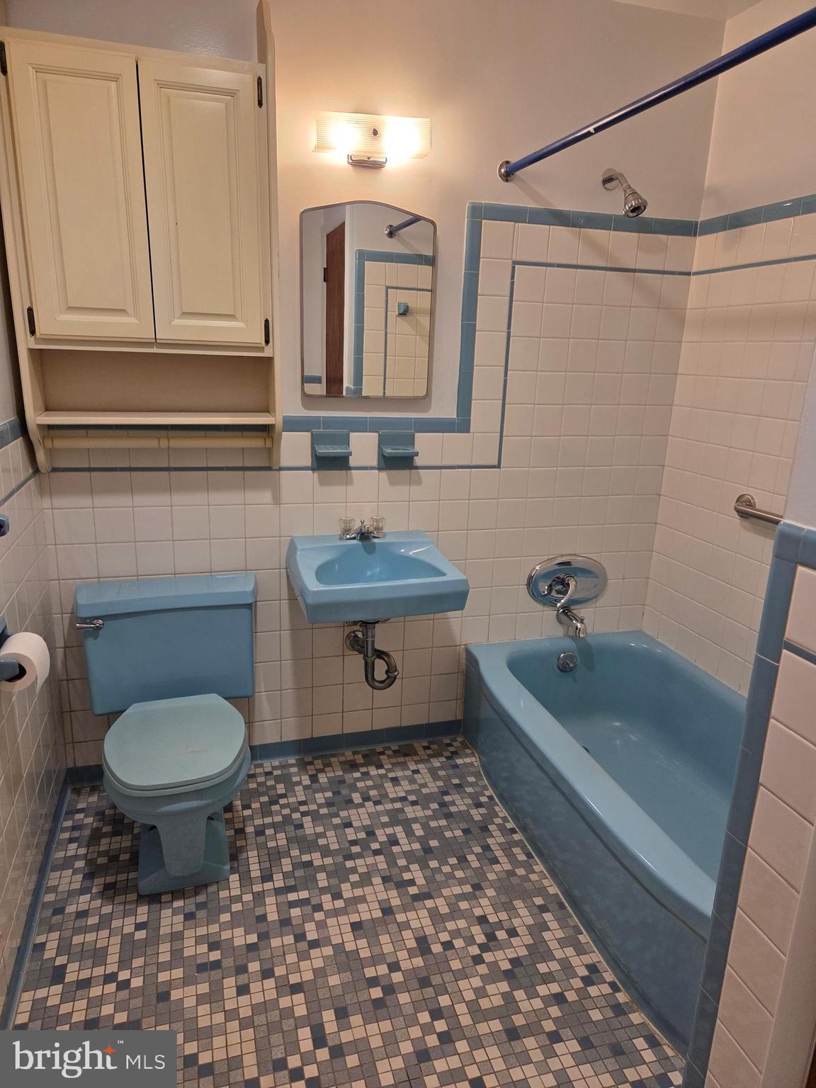 FAIRMONT - Residential