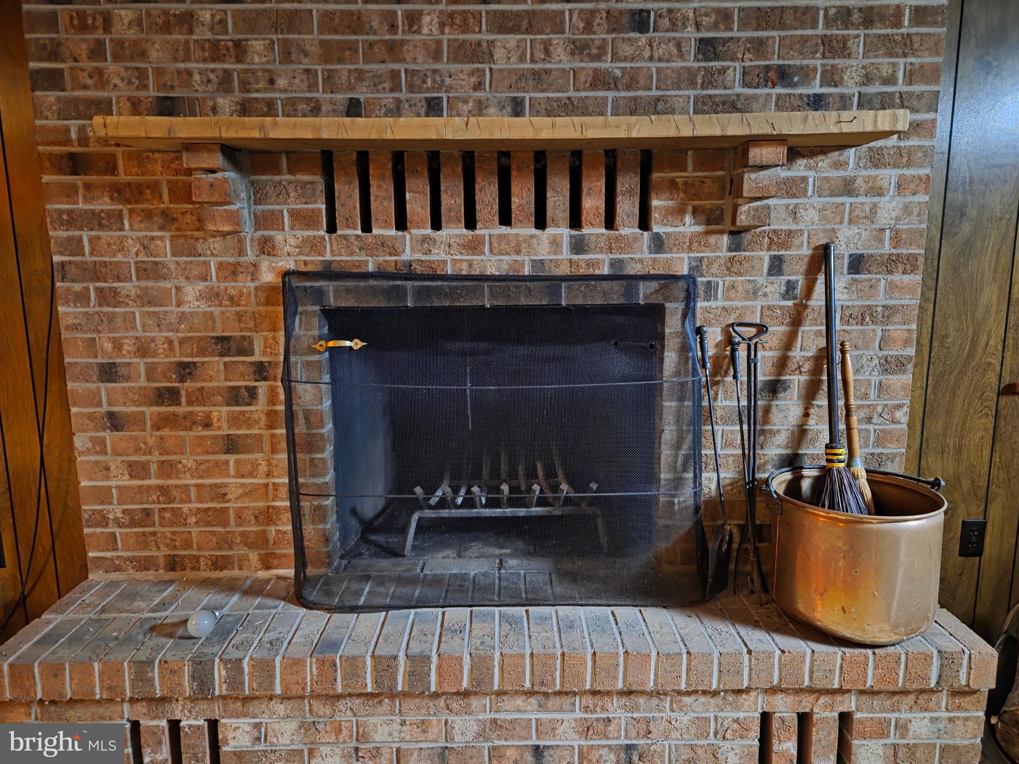 FAIRMONT - Residential