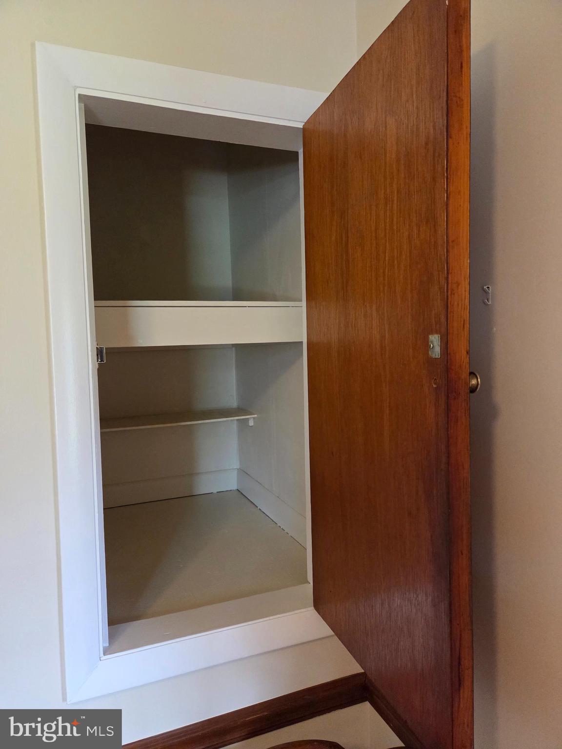 FAIRMONT - Residential